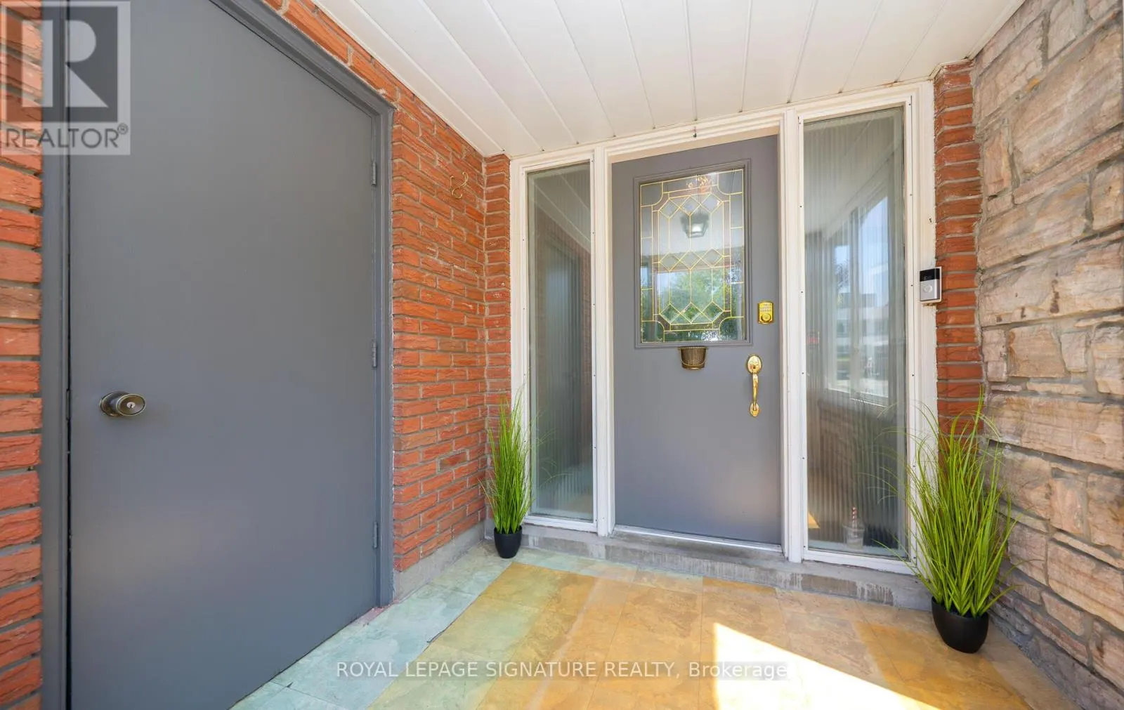9 BRIDLEWOOD BOULEVARD