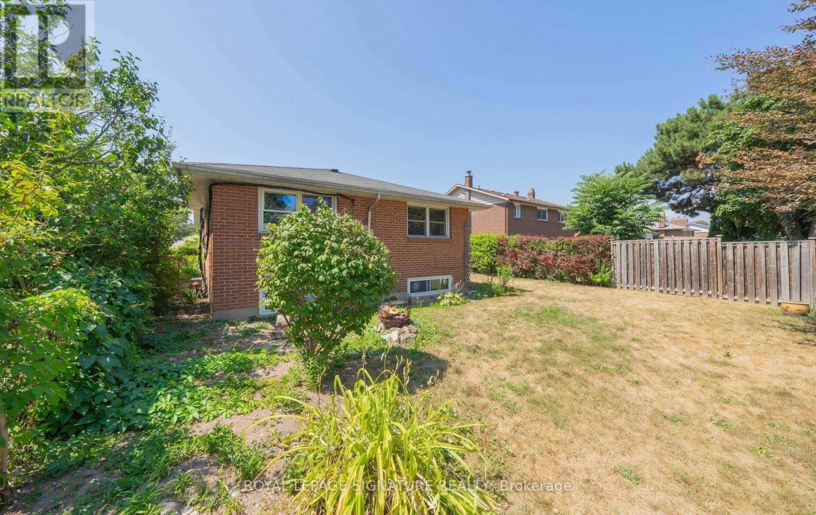 9 BRIDLEWOOD BOULEVARD