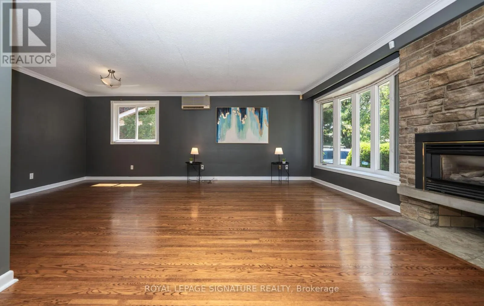 9 BRIDLEWOOD BOULEVARD