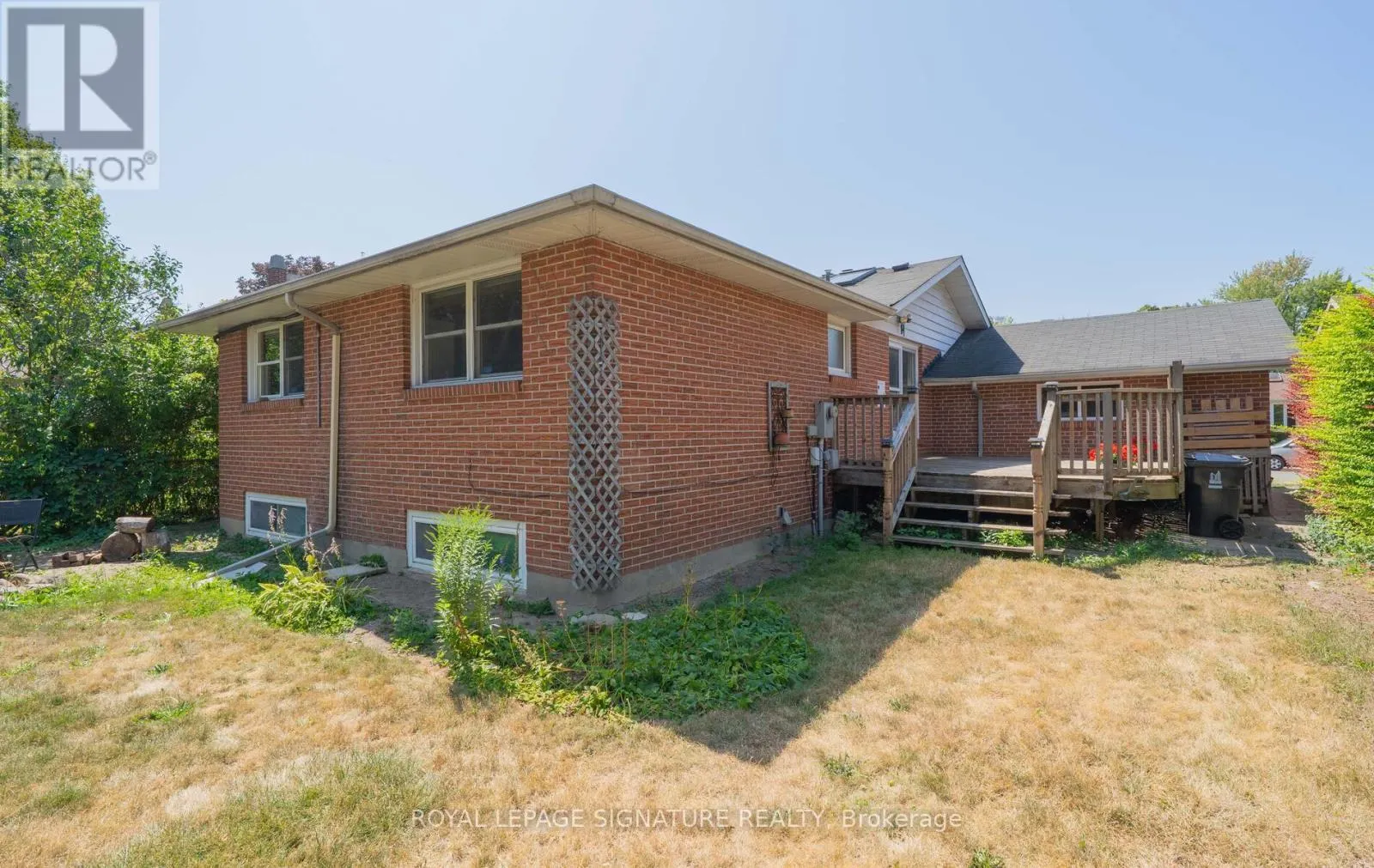 9 BRIDLEWOOD BOULEVARD