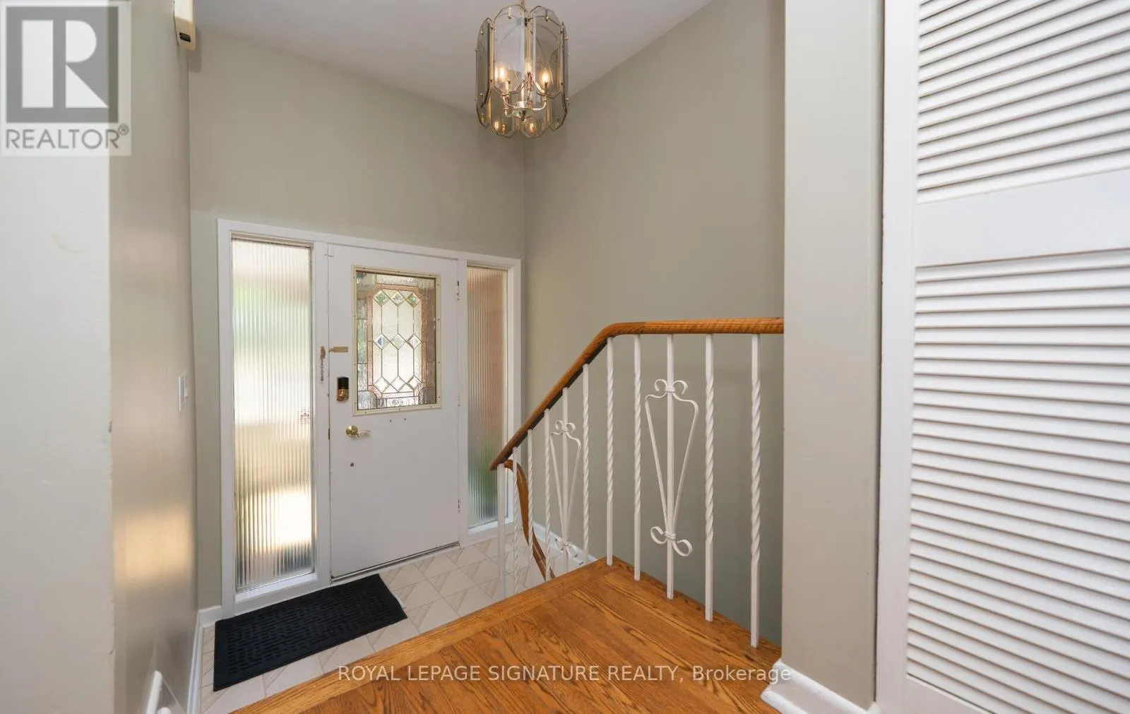 9 BRIDLEWOOD BOULEVARD