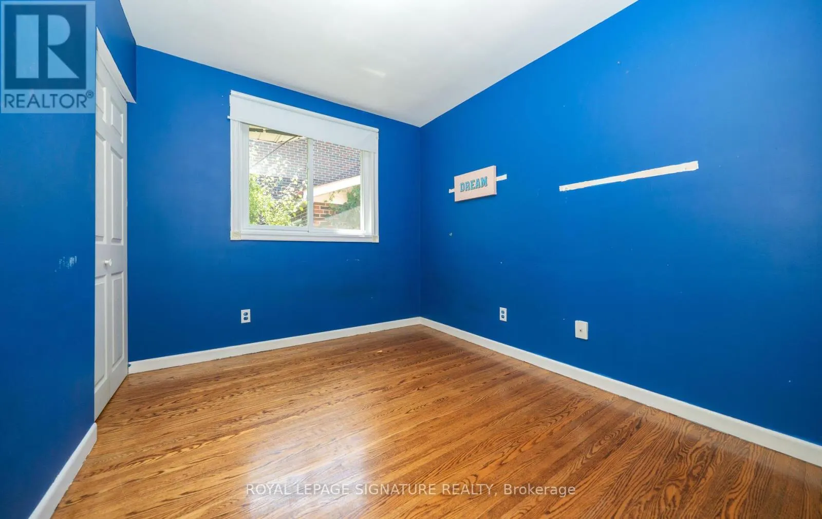 9 BRIDLEWOOD BOULEVARD