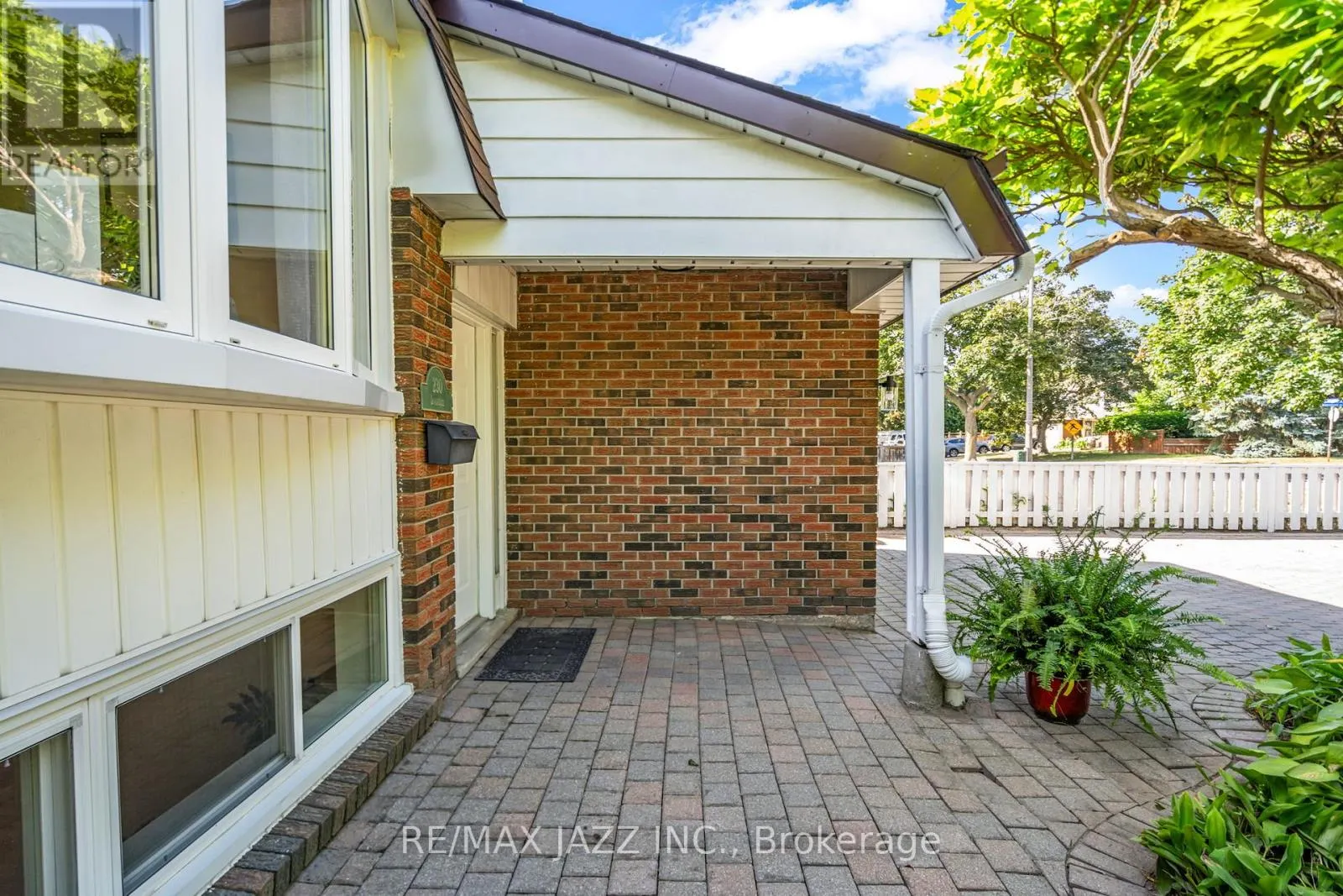230 LORINDALE DRIVE