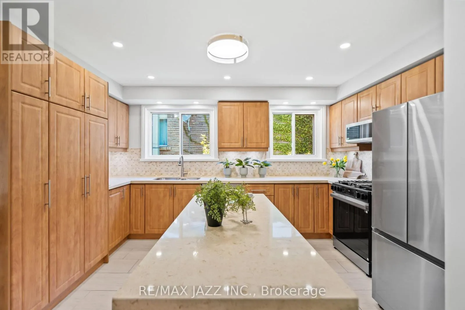 230 LORINDALE DRIVE