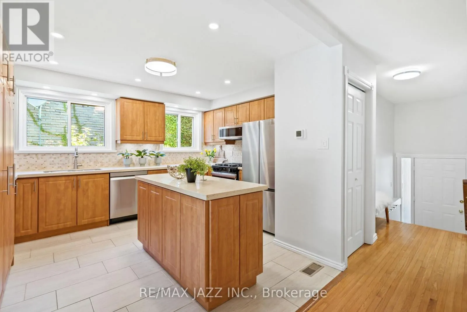 230 LORINDALE DRIVE