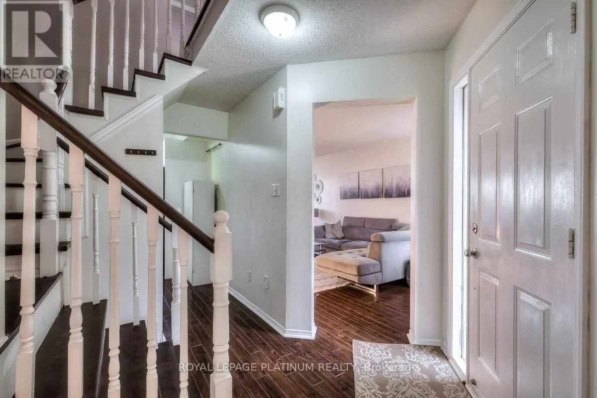 87 POOLTON CRESCENT
