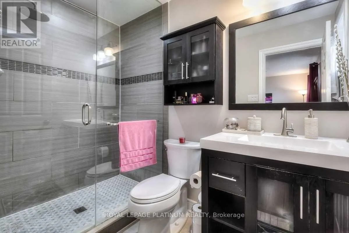 87 POOLTON CRESCENT
