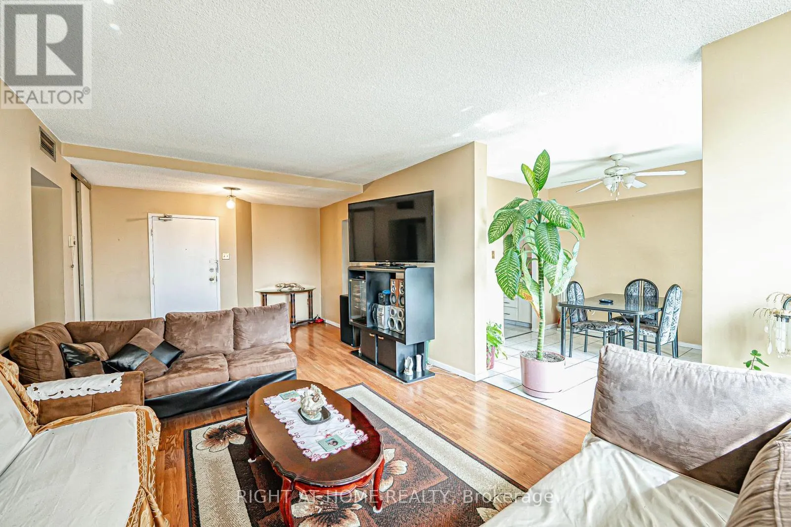 408 - 1705 MCCOWAN ROAD