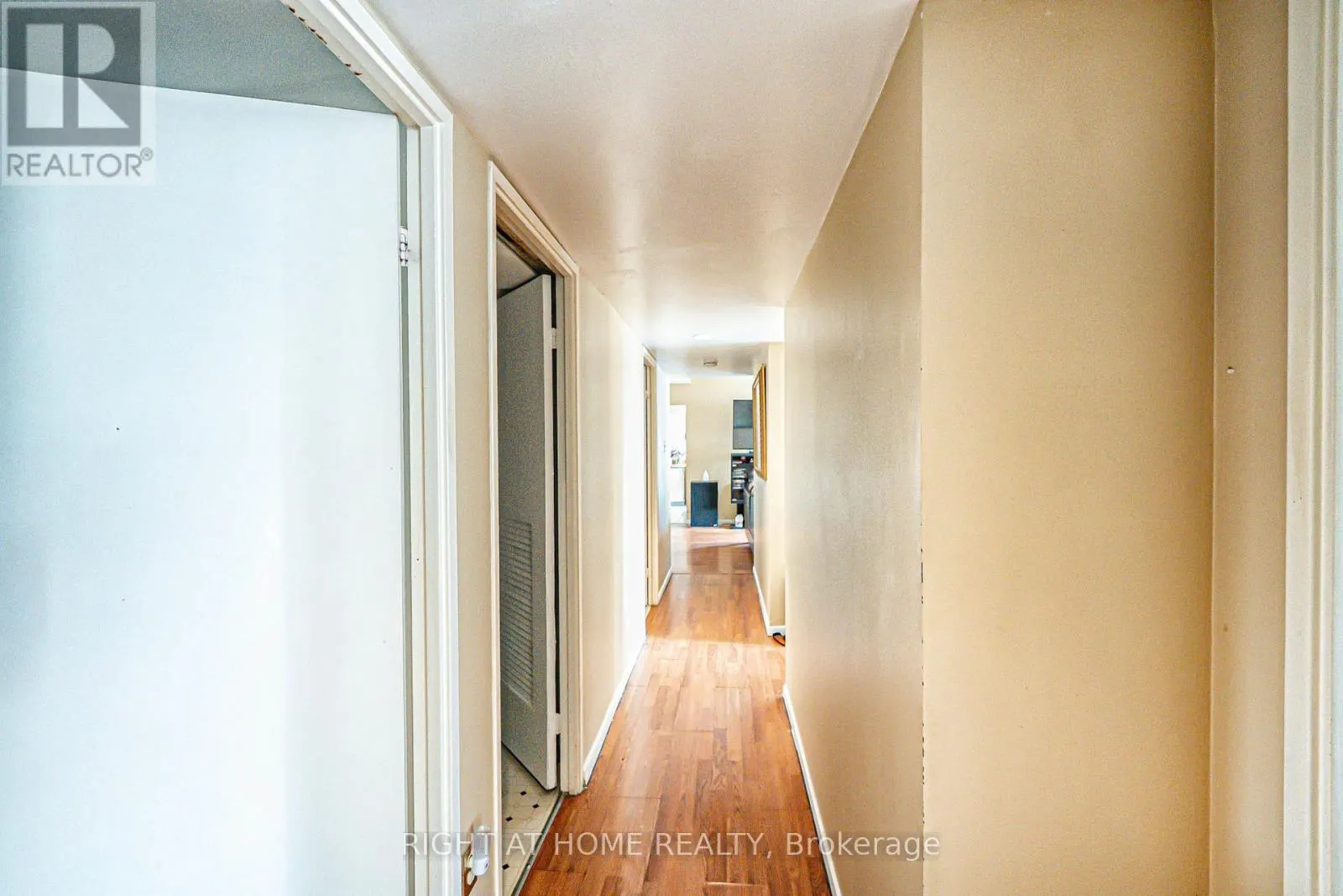 408 - 1705 MCCOWAN ROAD