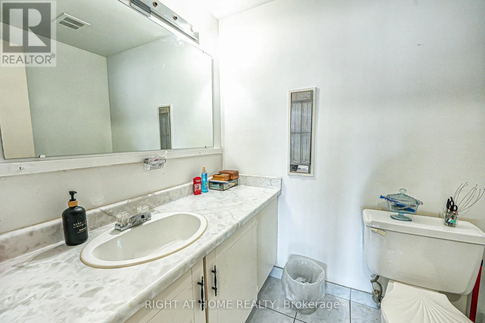 408 - 1705 MCCOWAN ROAD