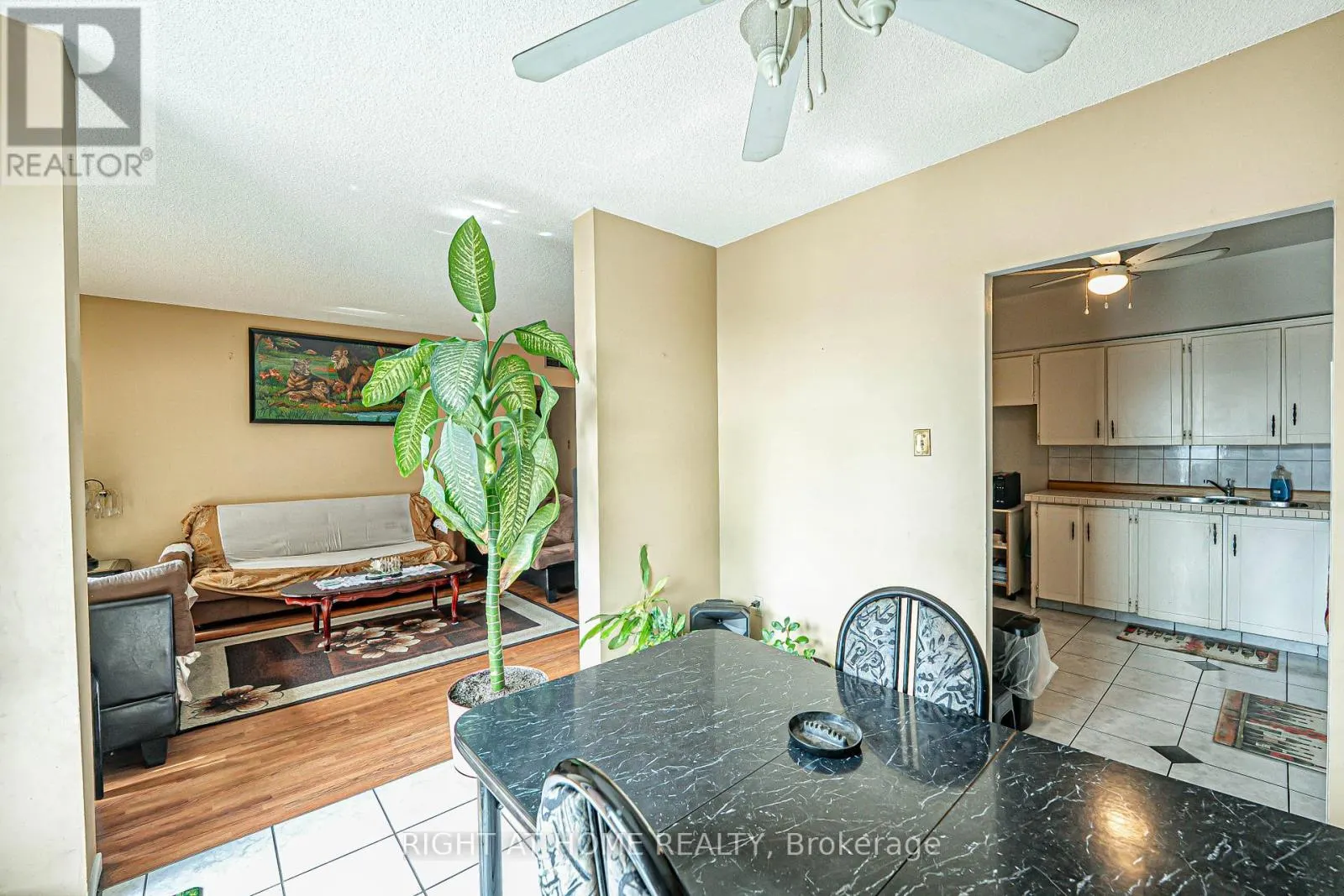 408 - 1705 MCCOWAN ROAD