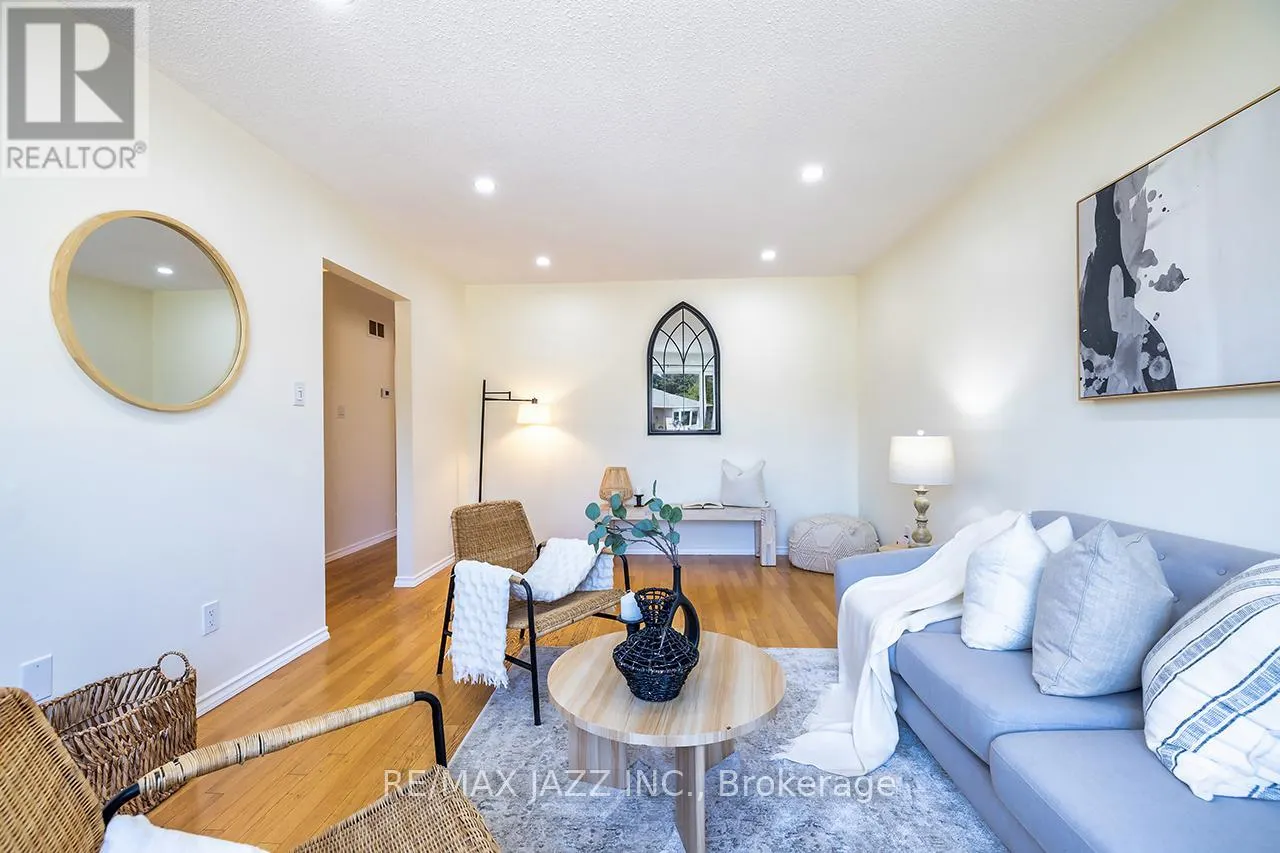 843 CHARISMA CRESCENT