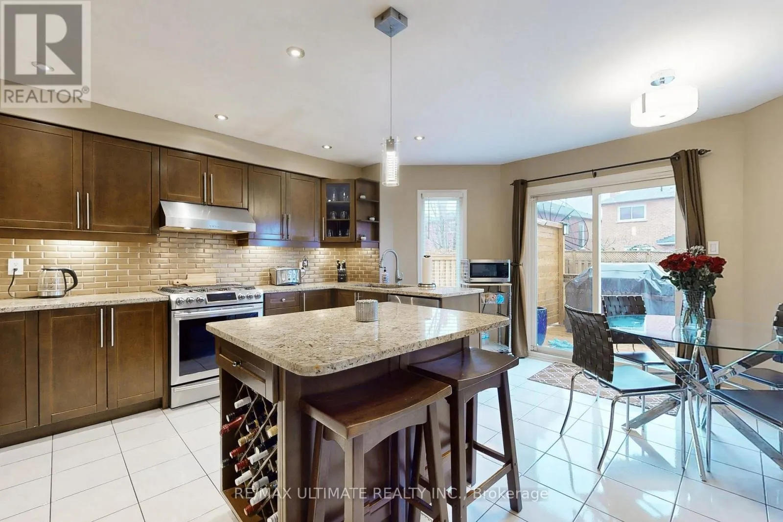25 WINTERBERRY DRIVE