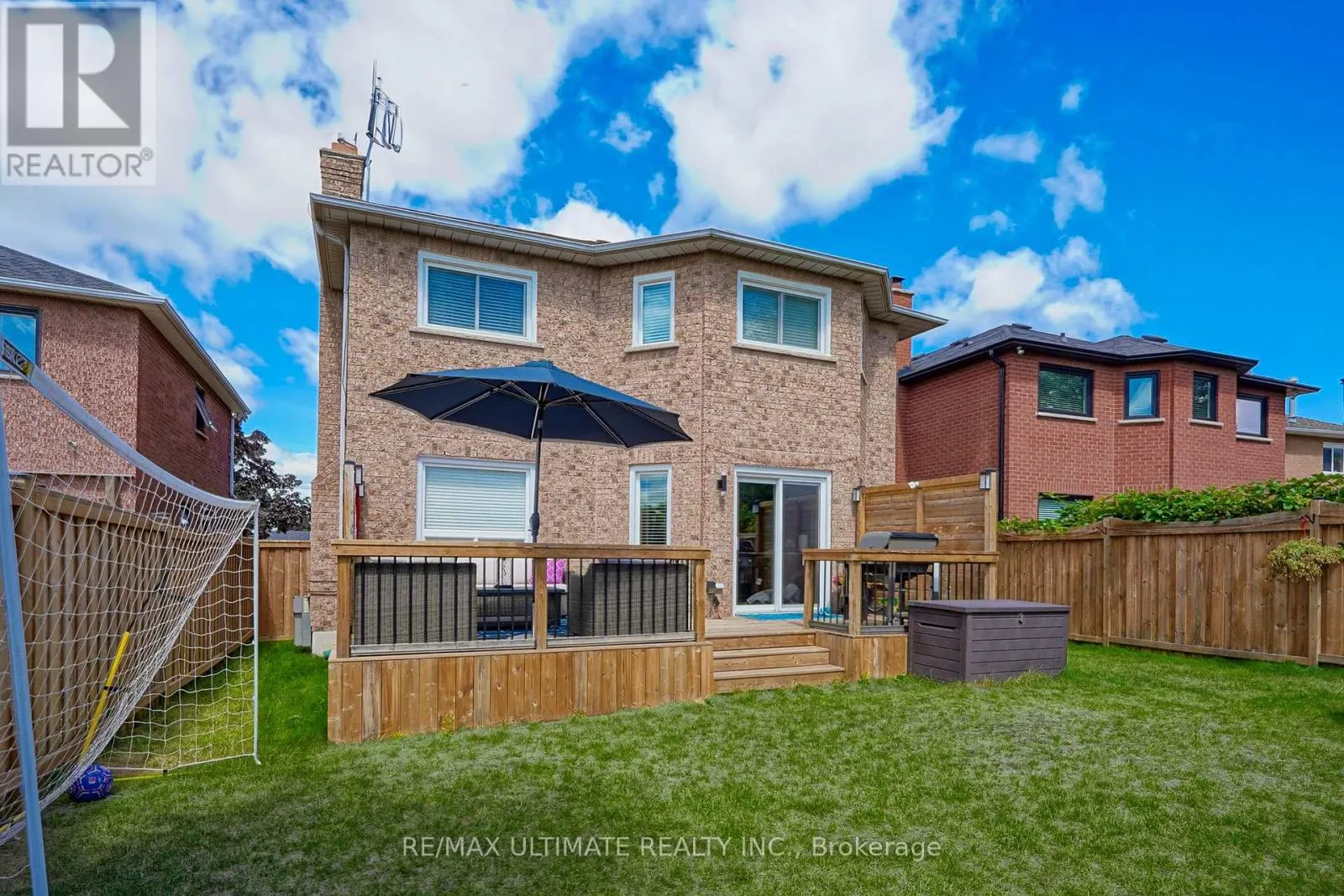 25 WINTERBERRY DRIVE
