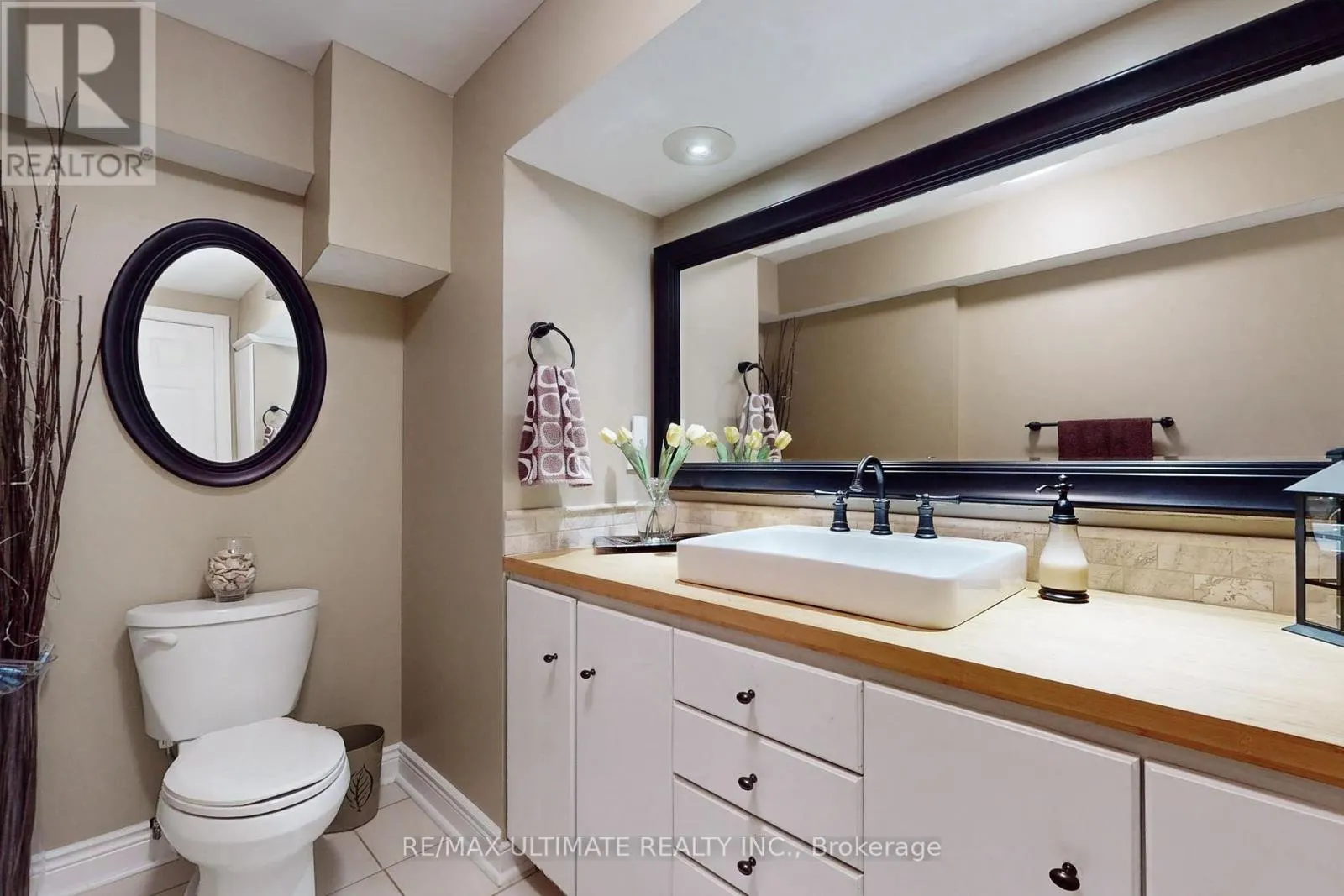 25 WINTERBERRY DRIVE