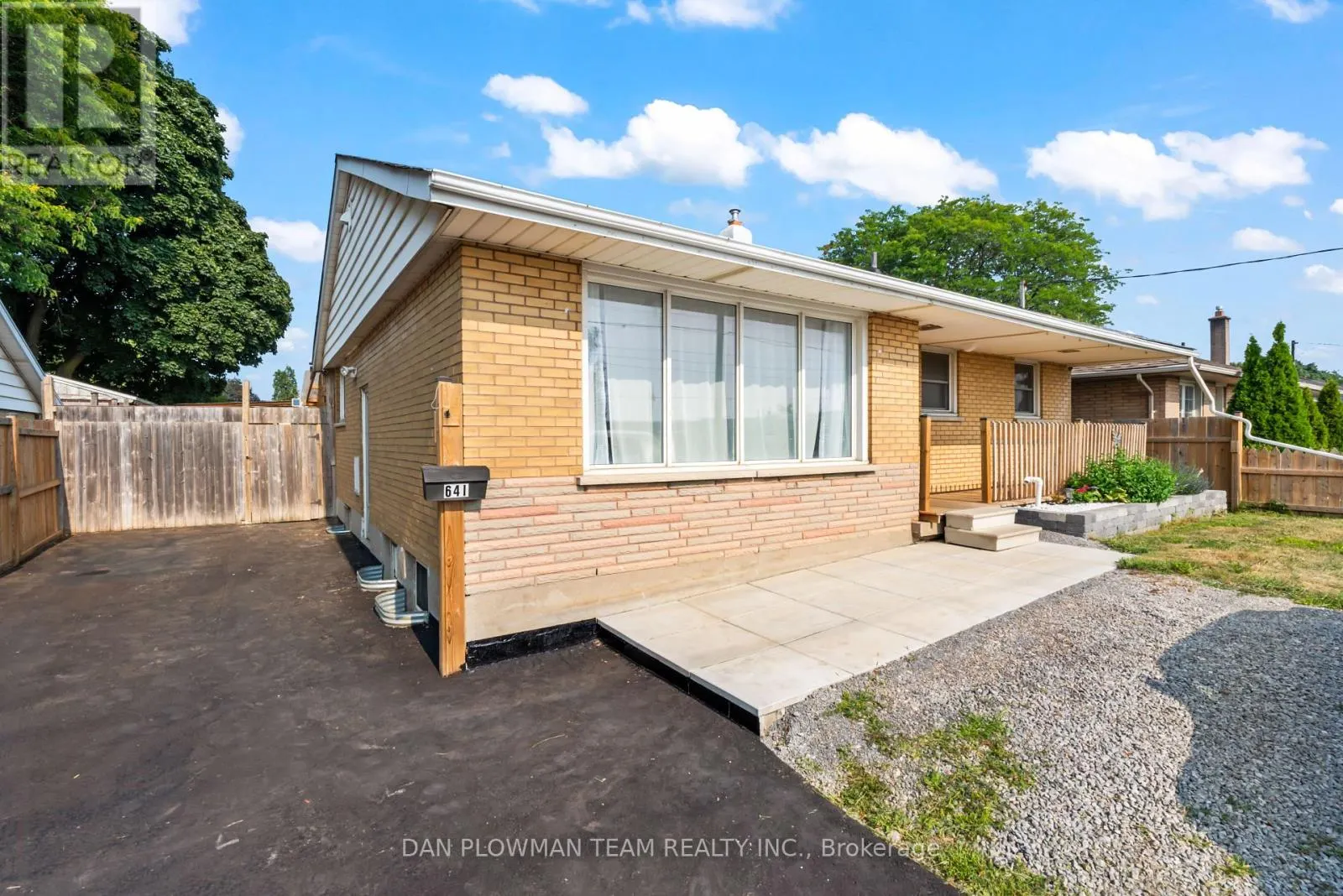 641 STEVENSON ROAD N