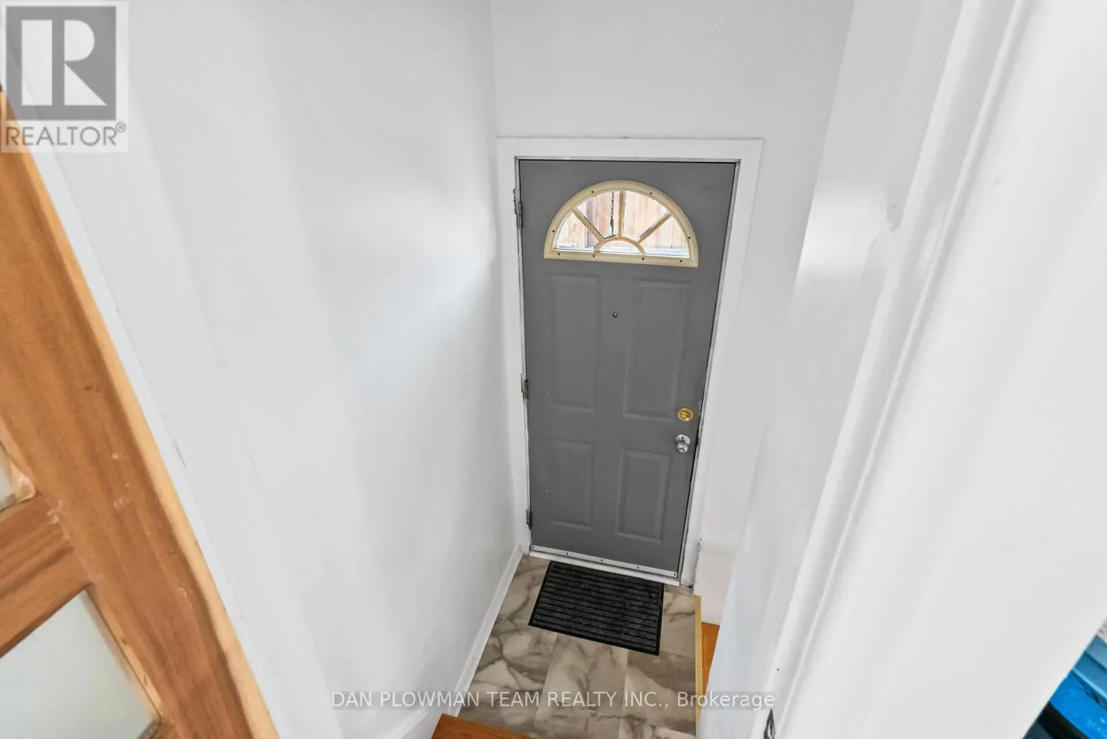 641 STEVENSON ROAD N
