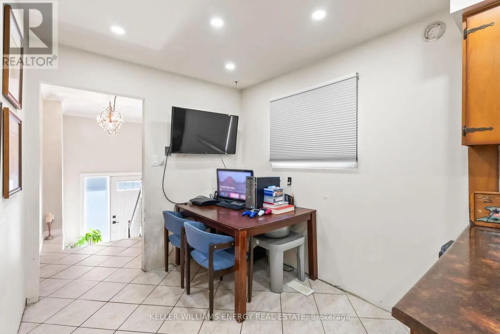 110 LITTLELEAF DRIVE