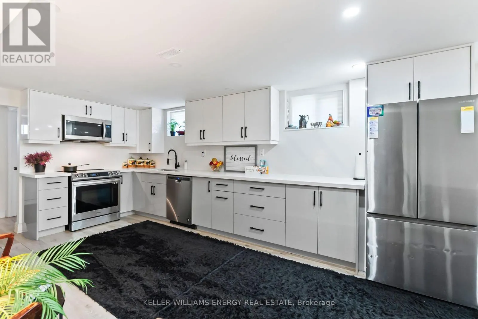 110 LITTLELEAF DRIVE