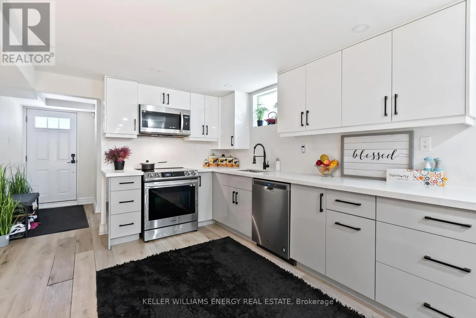 110 LITTLELEAF DRIVE