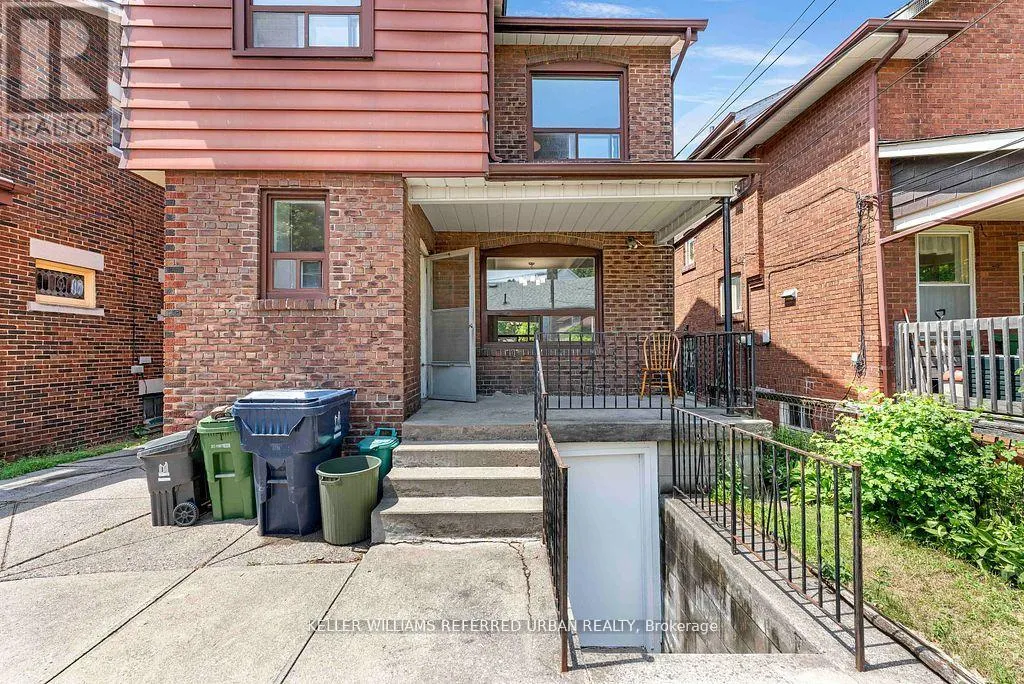 775 COXWELL AVENUE