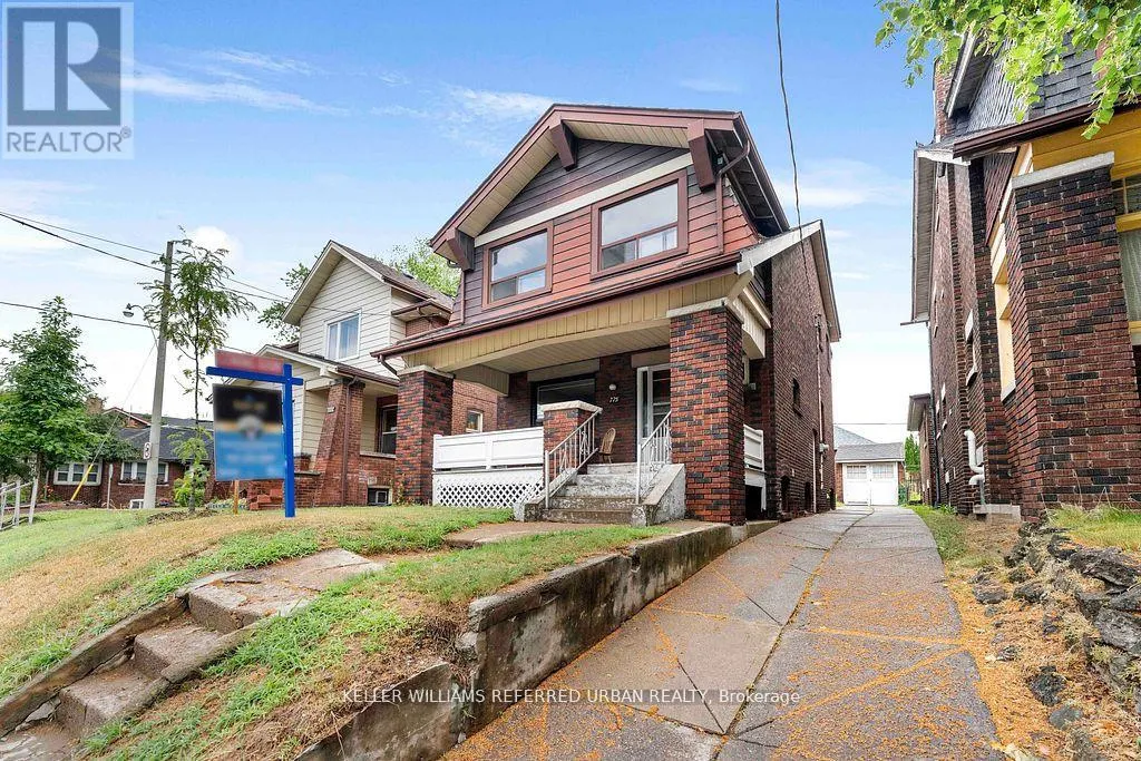 775 COXWELL AVENUE