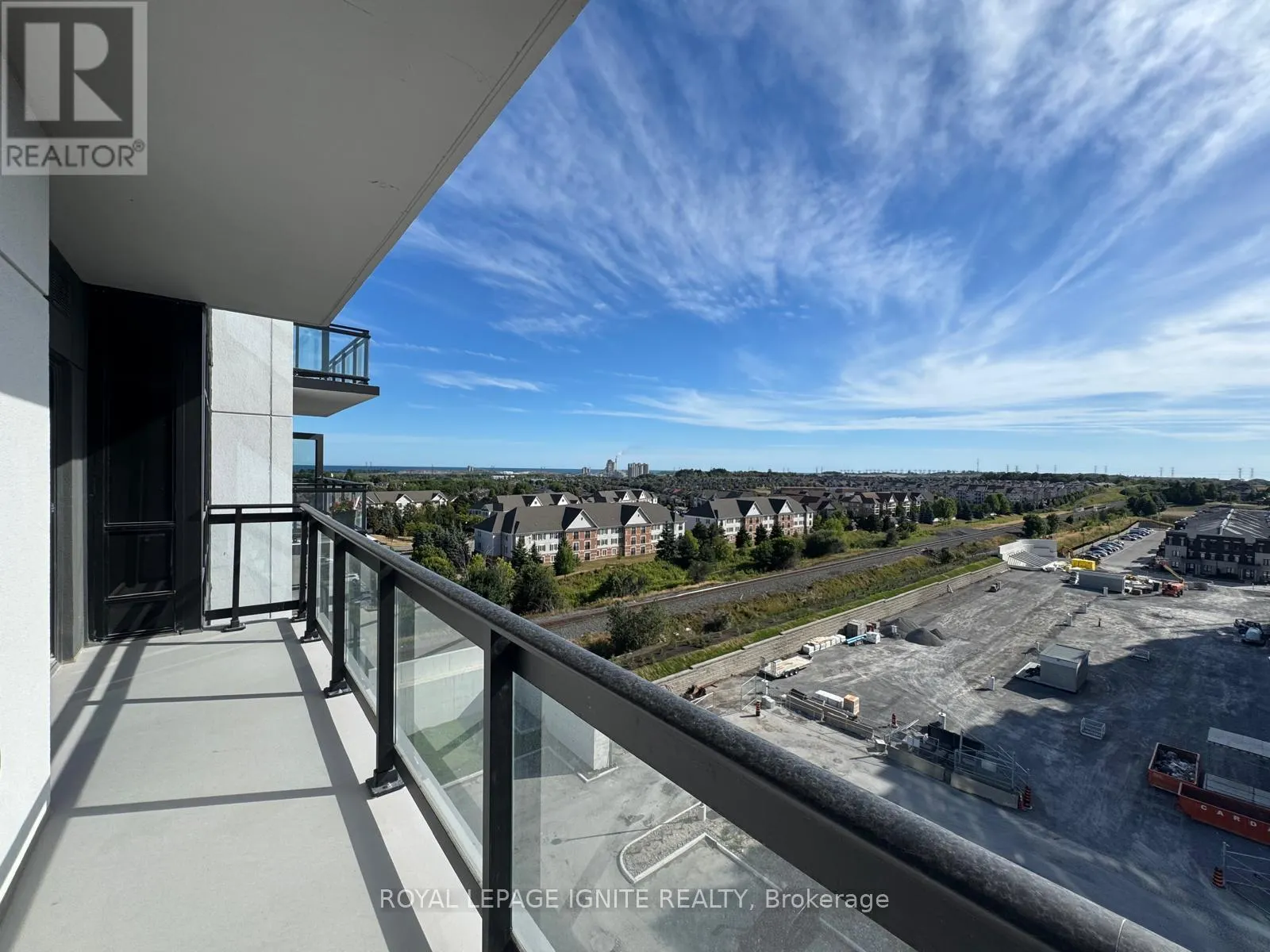 801 - 55 CLARINGTON BOULEVARD