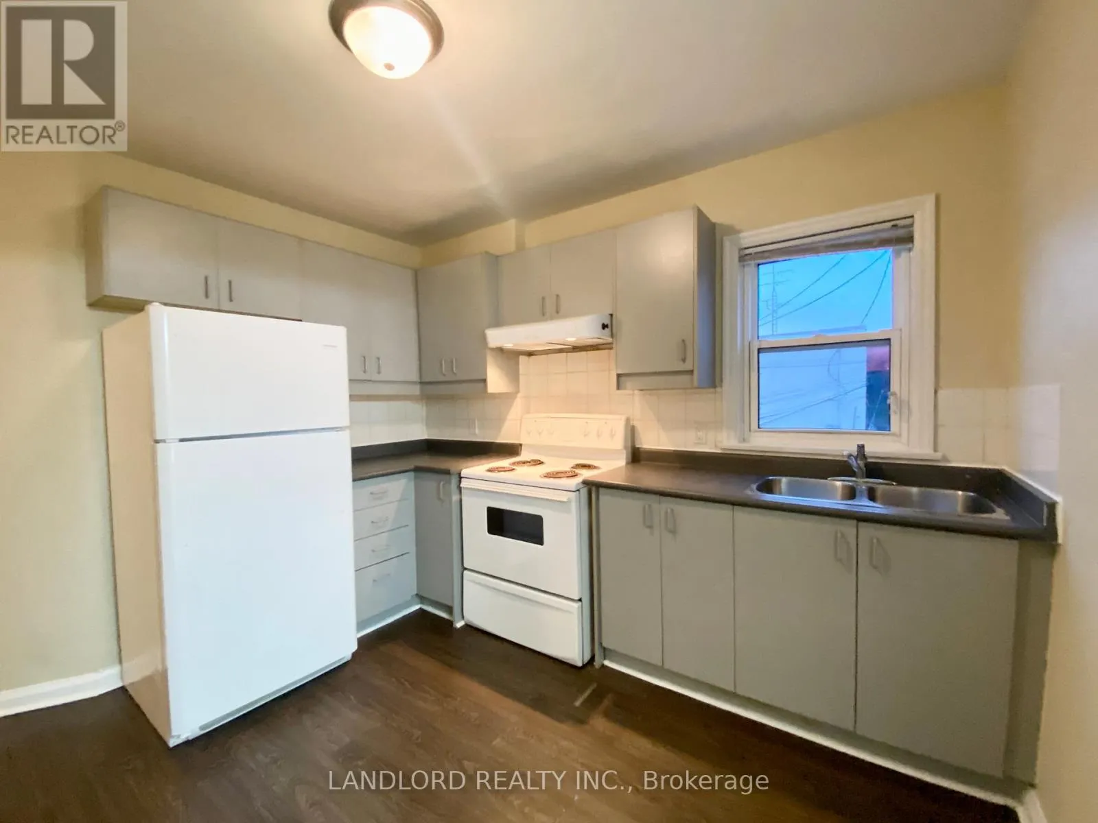 201 - 2A THYRA AVENUE