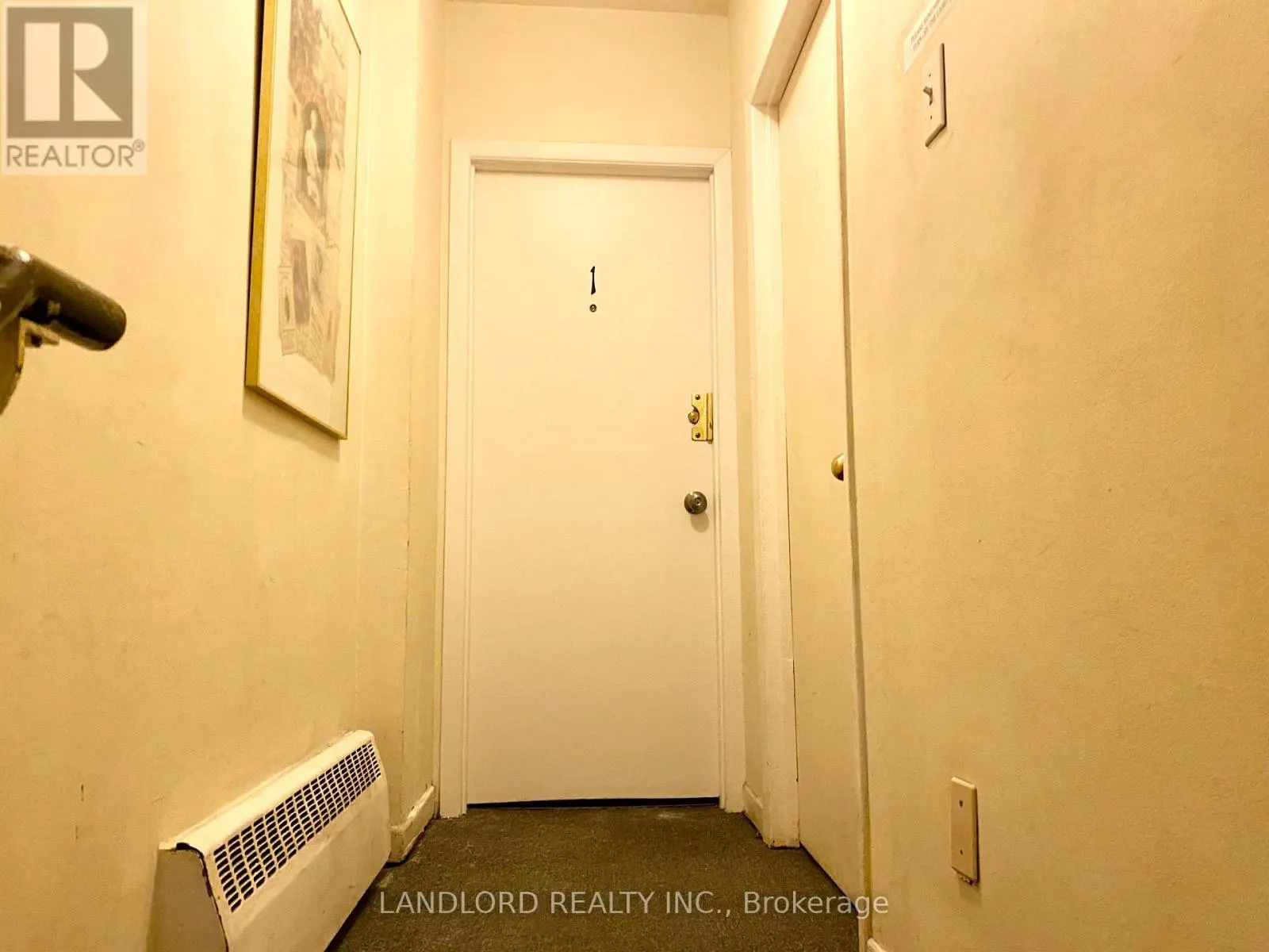 201 - 2A THYRA AVENUE