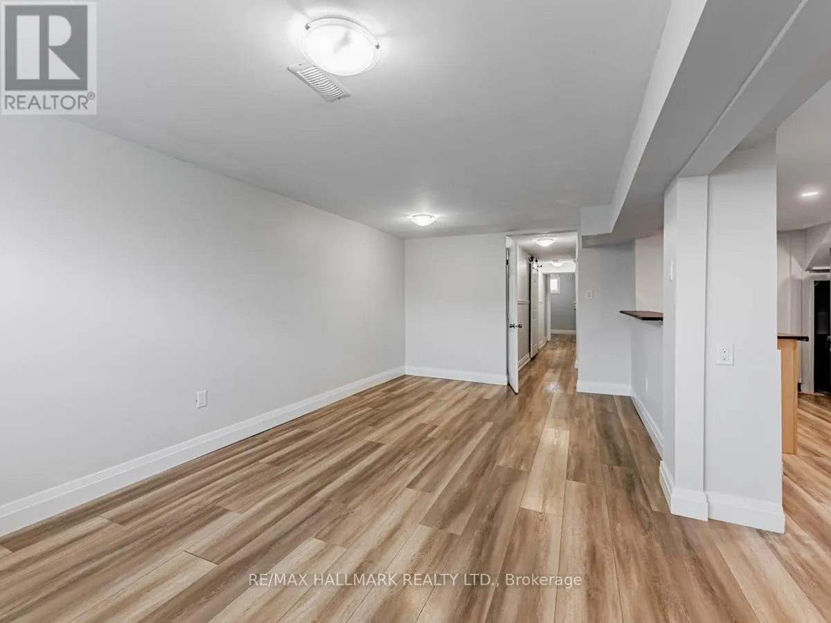 LOWER - 129 LUPIN DRIVE