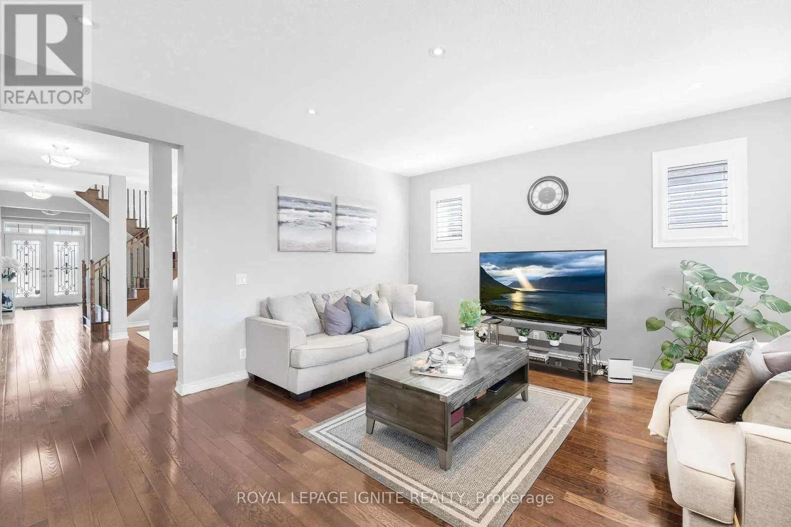 210 BLACKWELL CRESCENT