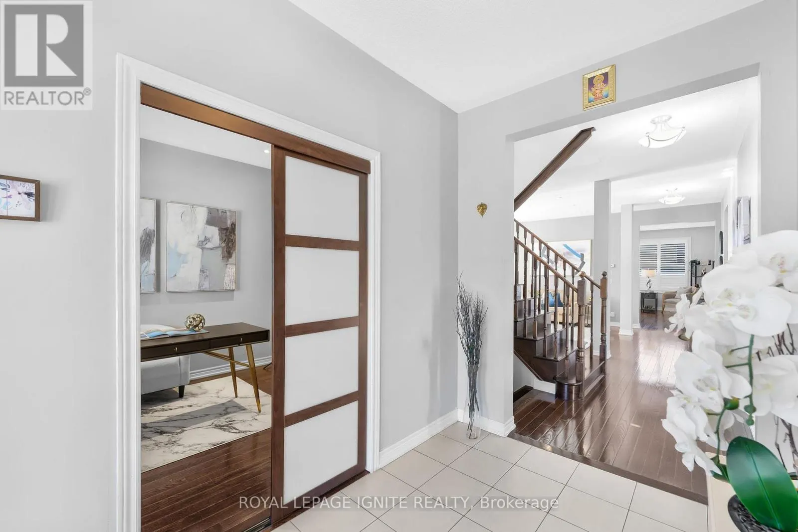 210 BLACKWELL CRESCENT