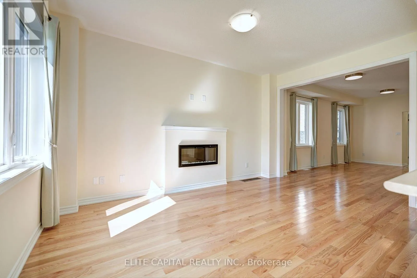 35 CLOSSON DRIVE