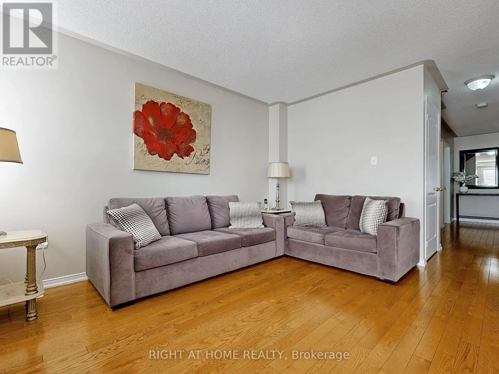 1700 SPENCELY DRIVE