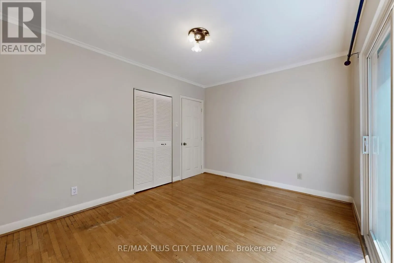 3 PENETANG CRESCENT