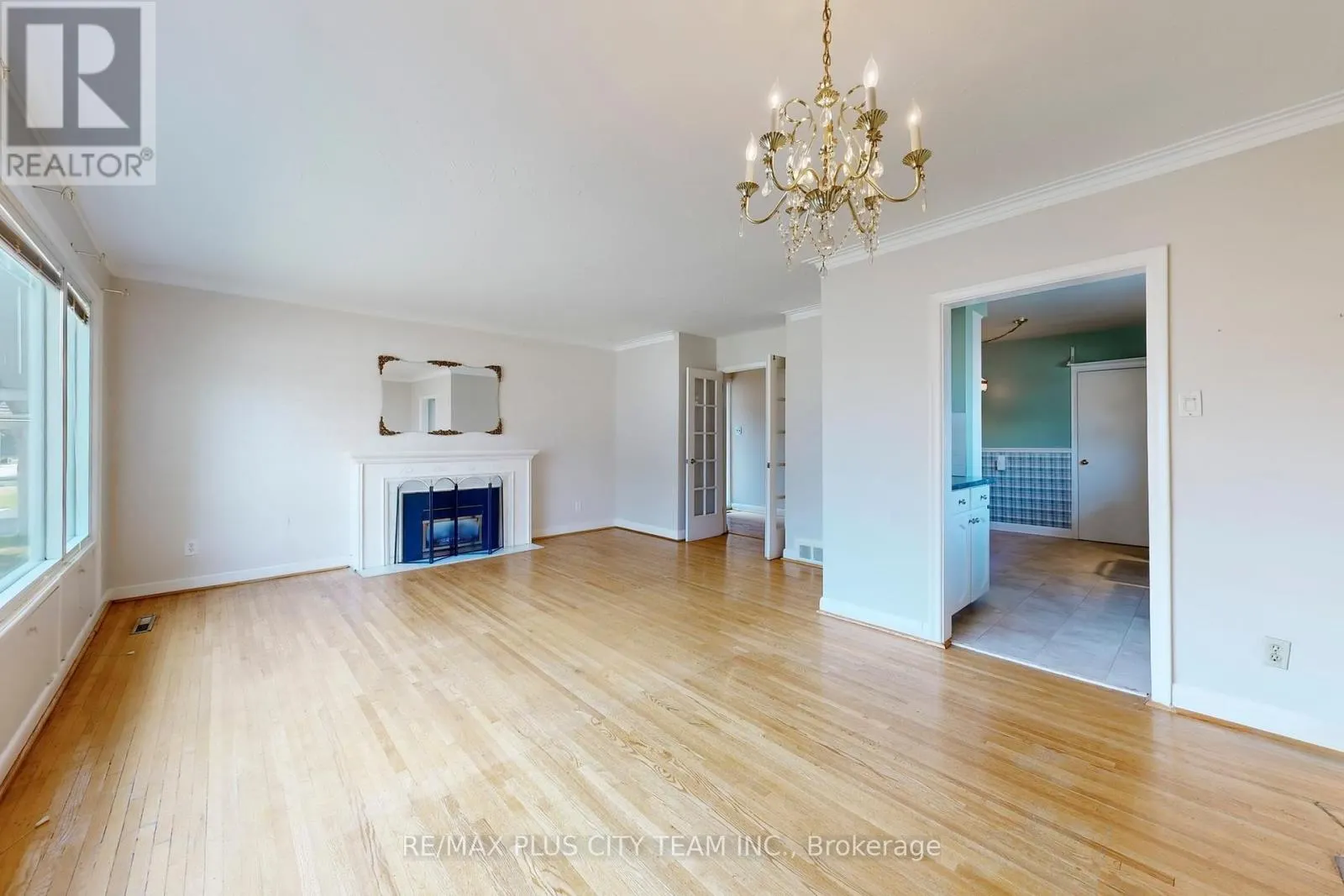 3 PENETANG CRESCENT