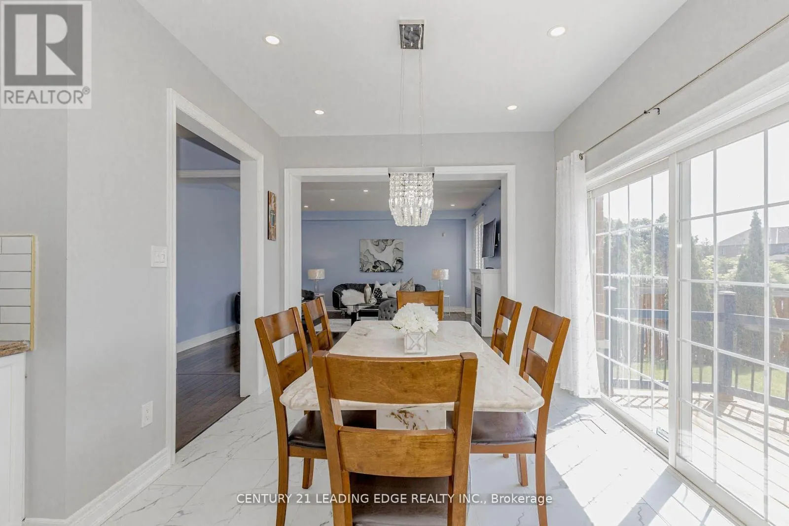 15 ALDEN SQUARE