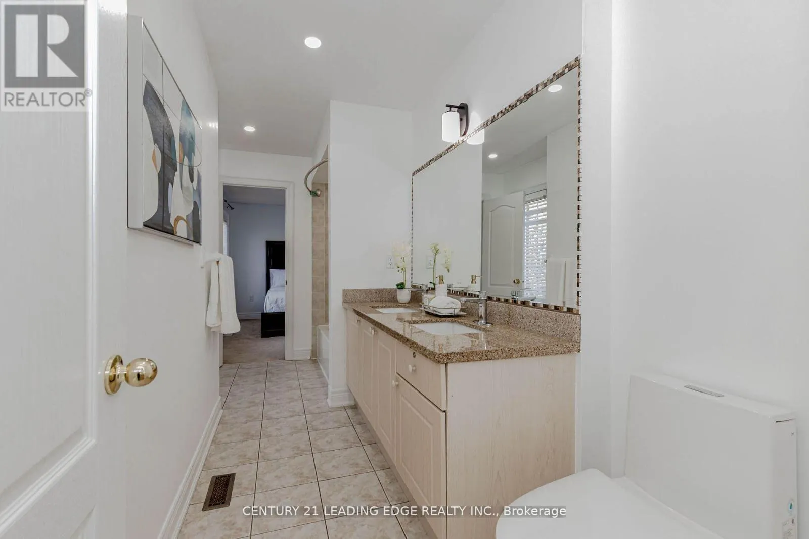 15 ALDEN SQUARE
