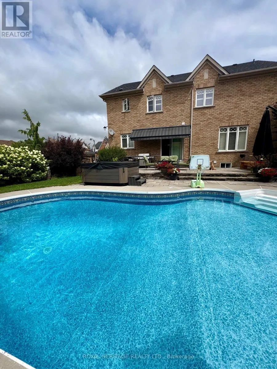 846 HANMORE COURT