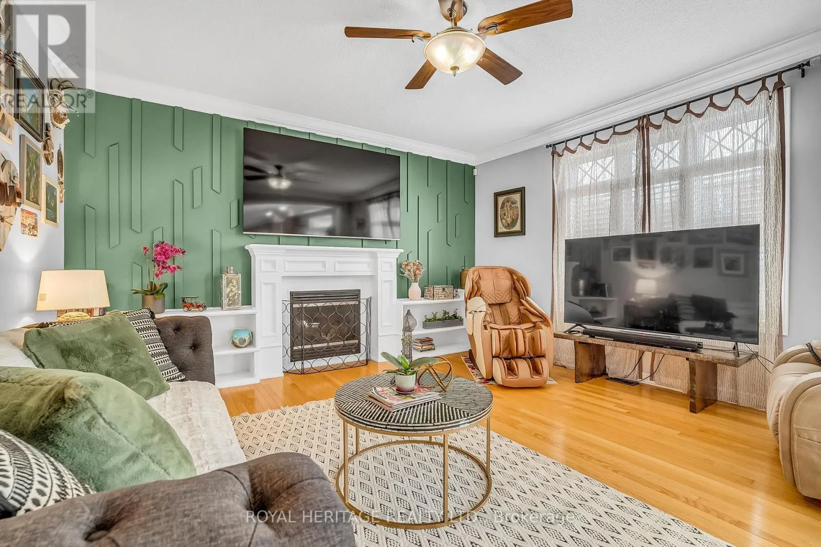 846 HANMORE COURT
