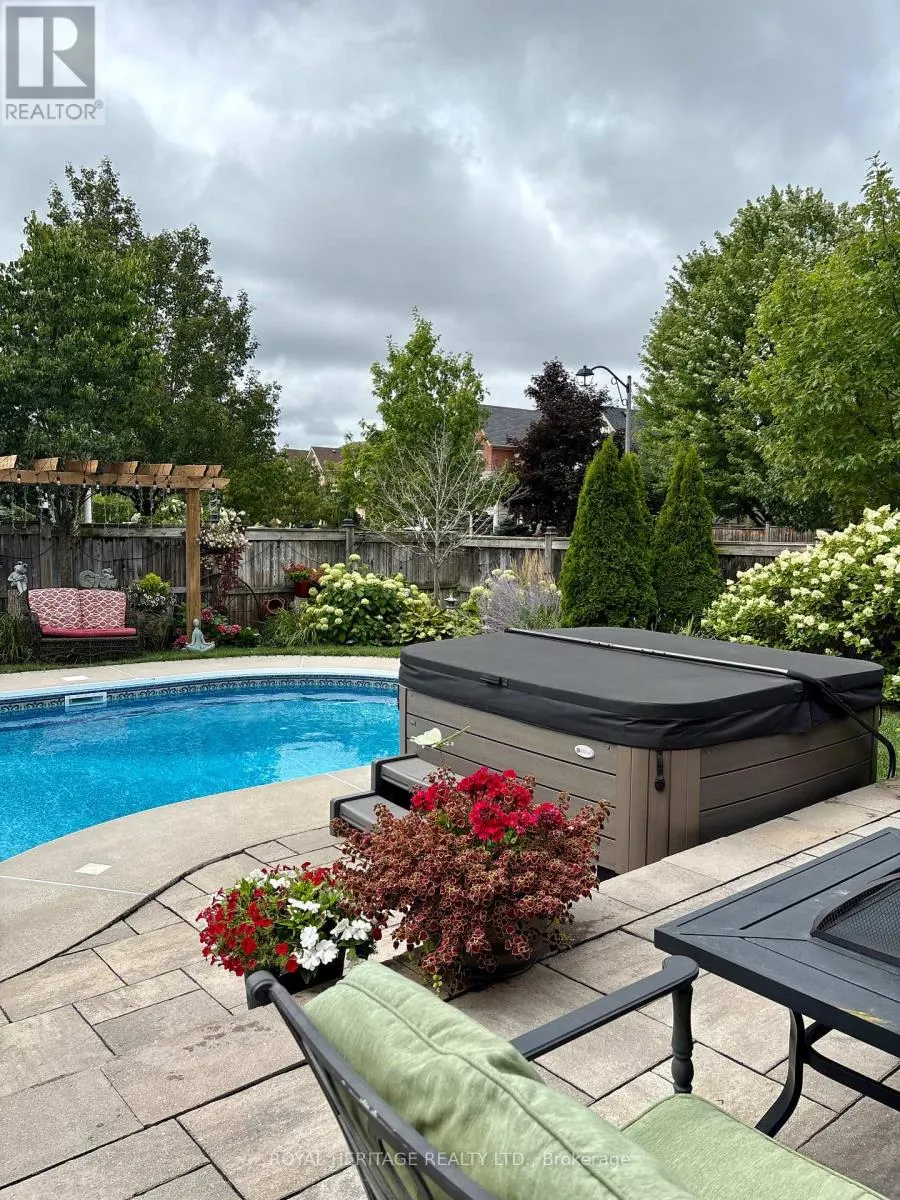 846 HANMORE COURT