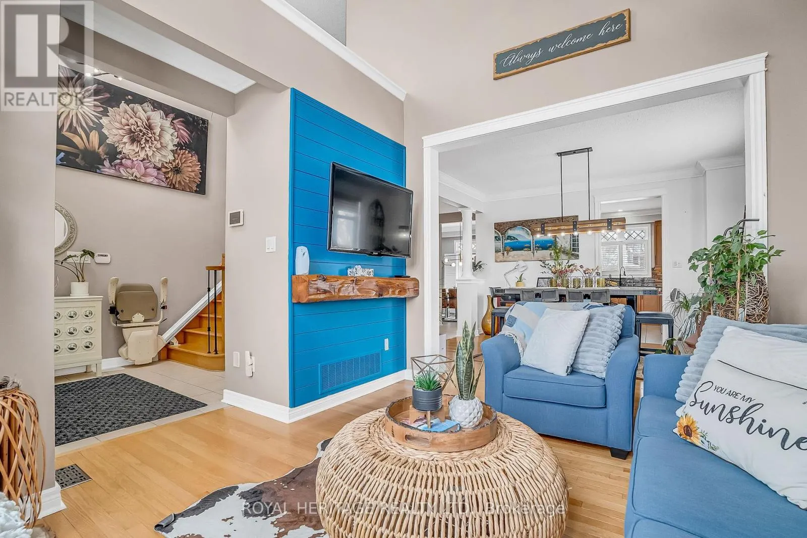846 HANMORE COURT