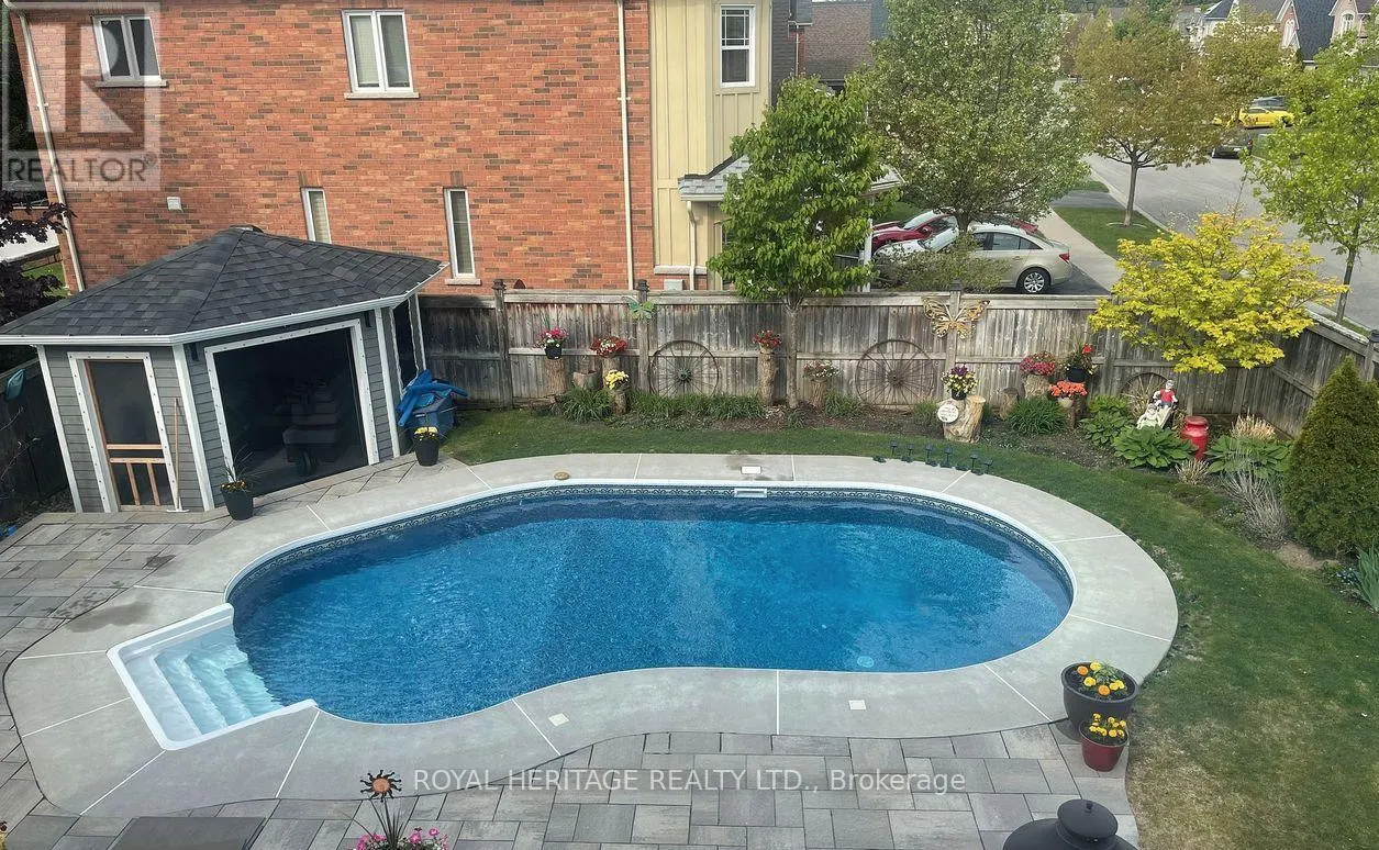 846 HANMORE COURT