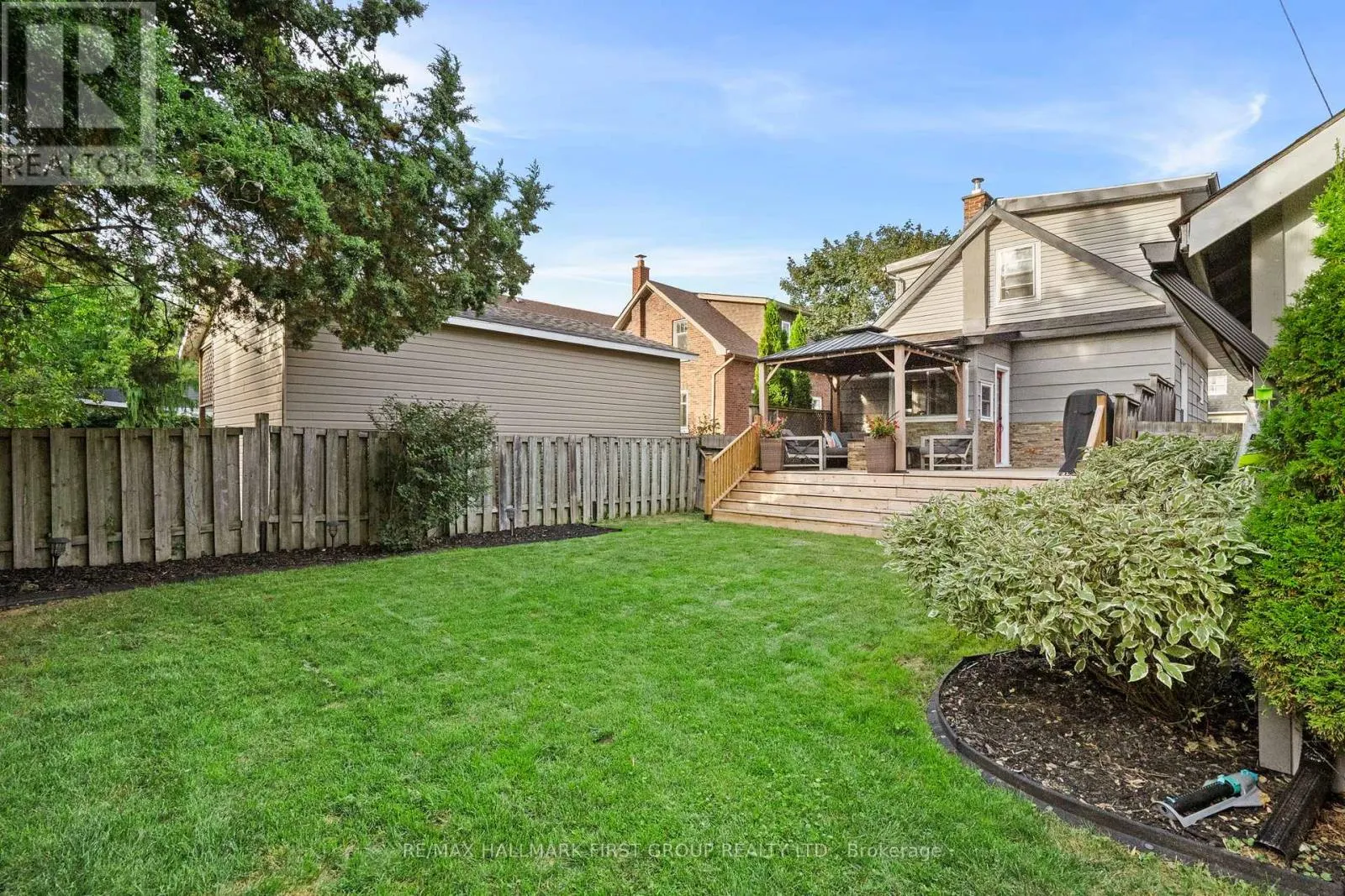 104 GLADSTONE AVENUE