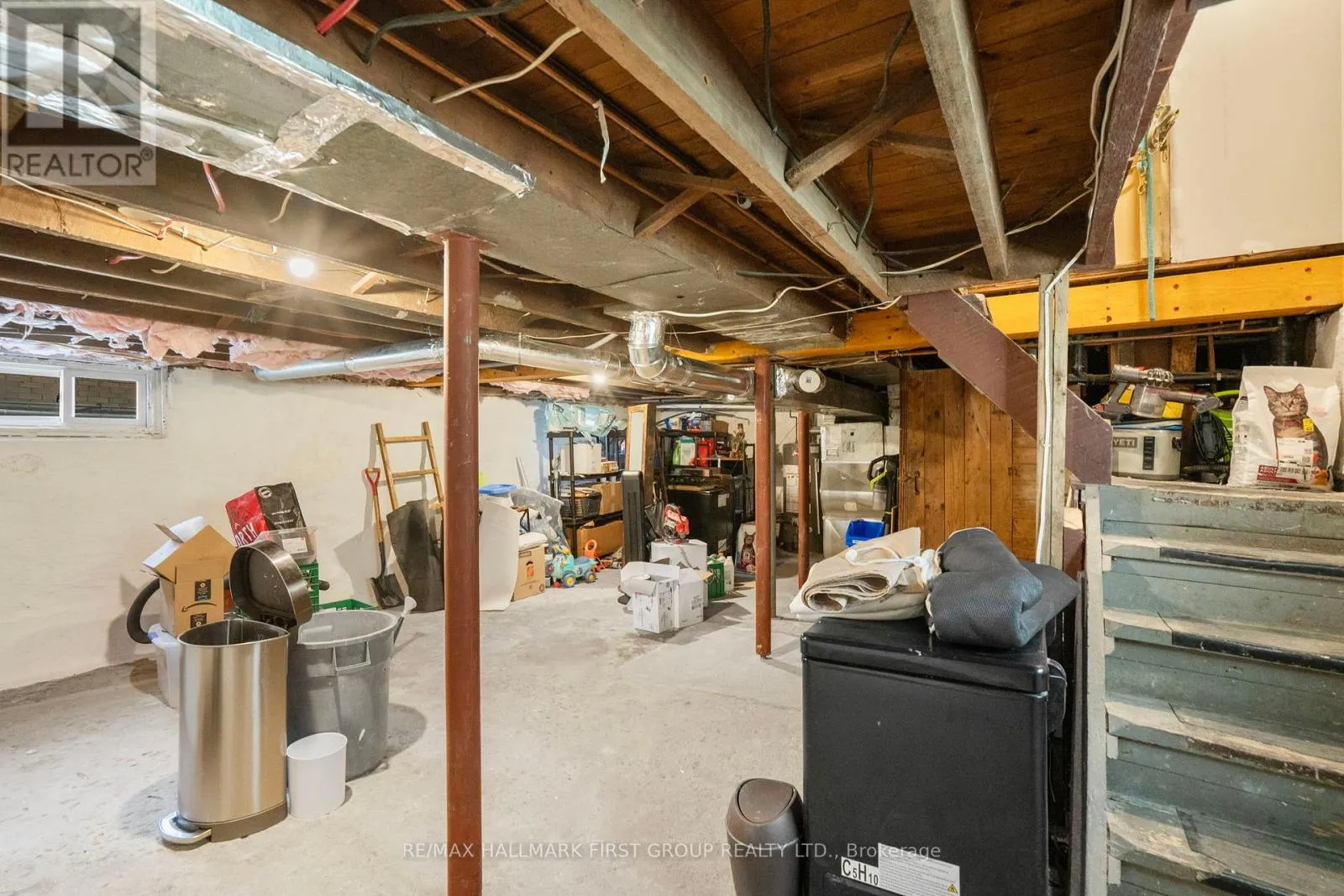104 GLADSTONE AVENUE