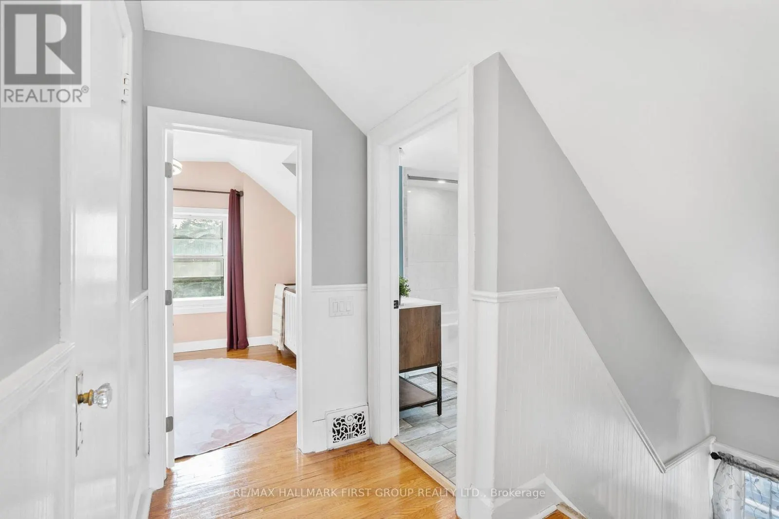 104 GLADSTONE AVENUE