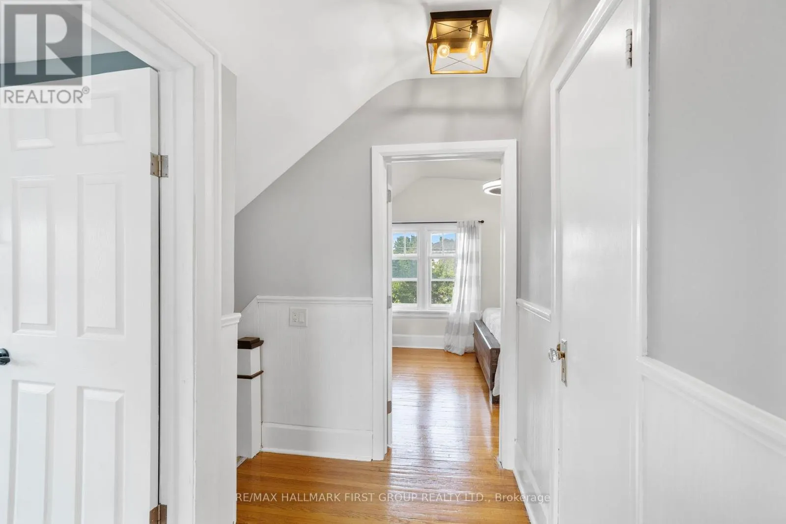 104 GLADSTONE AVENUE