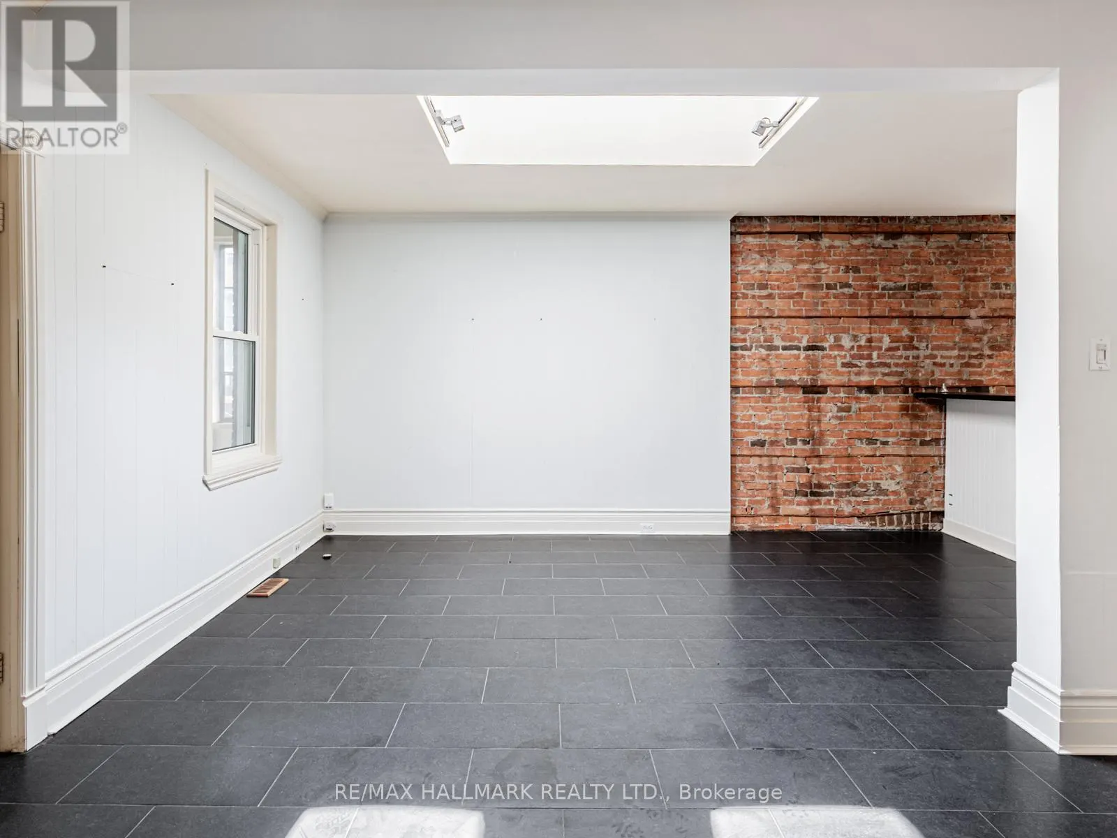 244 KING EDWARD AVENUE