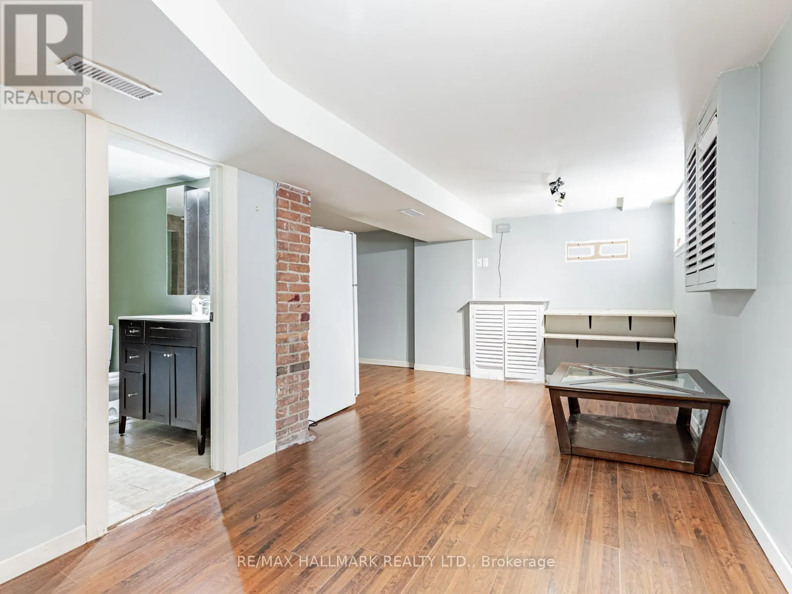 244 KING EDWARD AVENUE