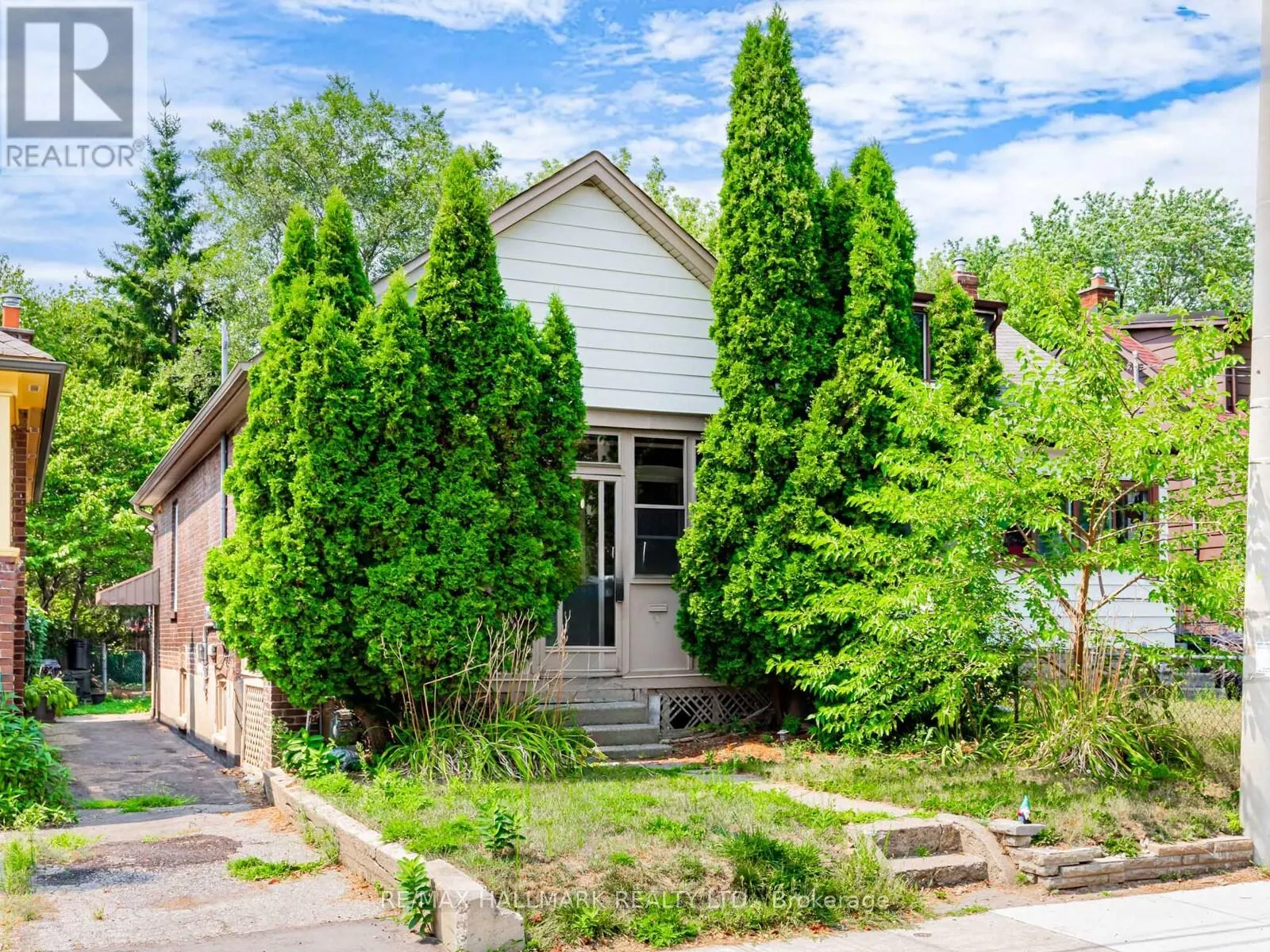 244 KING EDWARD AVENUE